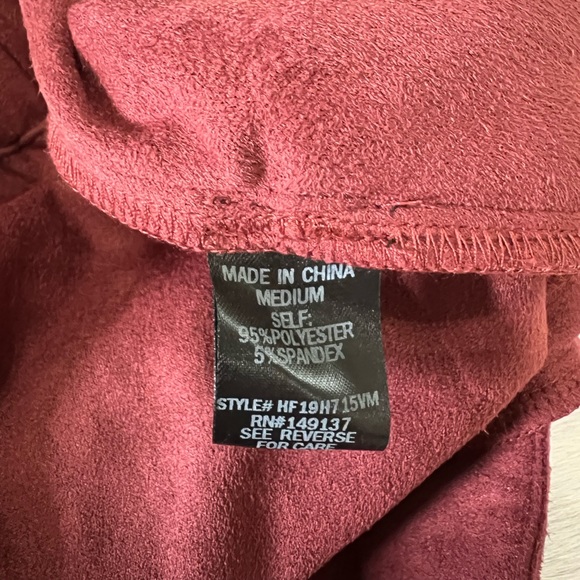 NWT Burgundy Suede Mini Skirt with Pockets - Picture 11 of 12